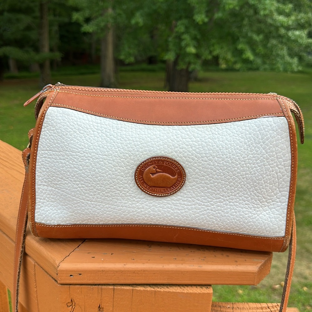 Vintage DOONEY & BOURKE off white two tone leather classic zip top shoulder bag - Picture 2 of 15